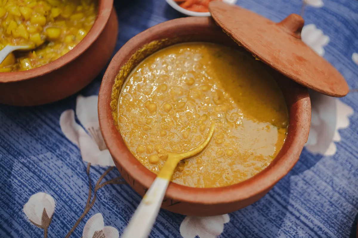 Dal curry in a clay pot